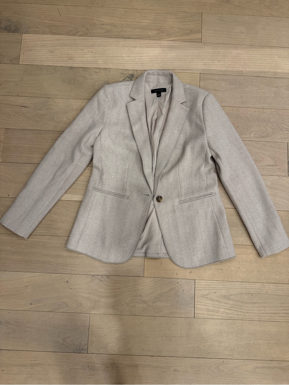 Ann Taylor Women's Heringbone Textured Single-Button Blazer